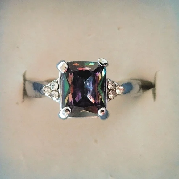 925 sterling silver Emerald cut Mystic topaz crystal ring - Picture 4 of 13